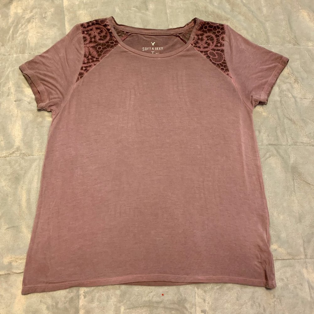 Medium AE Dusty Purple Lace Top